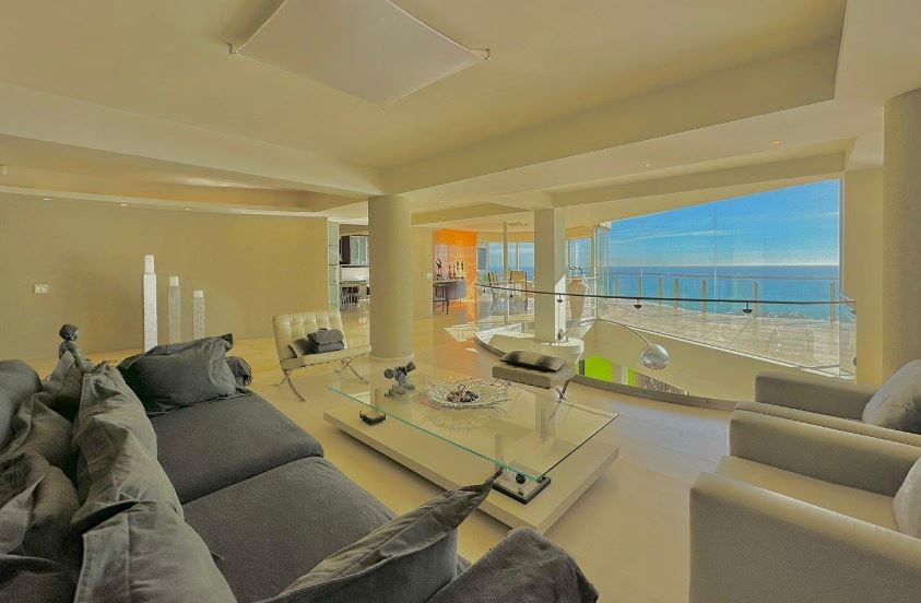 To Let 5 Bedroom Property for Rent in Fresnaye Western Cape